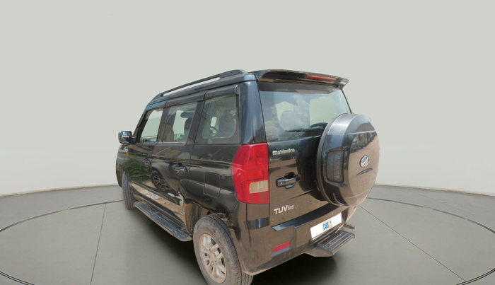 2016 Mahindra TUV300 T8, Diesel, Manual, 1,22,933 km, exterior