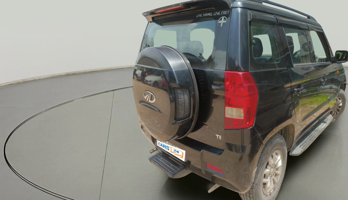 2016 Mahindra TUV300 T8, Diesel, Manual, 1,22,933 km, exterior