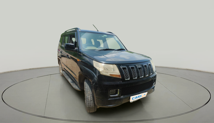 2016 Mahindra TUV300 T8, Diesel, Manual, 1,22,933 km, exterior