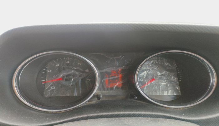 2016 Mahindra TUV300 T8, Diesel, Manual, 1,22,933 km, interior