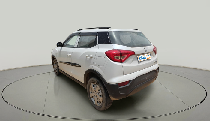2024 Mahindra XUV300 W4 1.2 PETROL, Petrol, Manual, 4 km, exterior