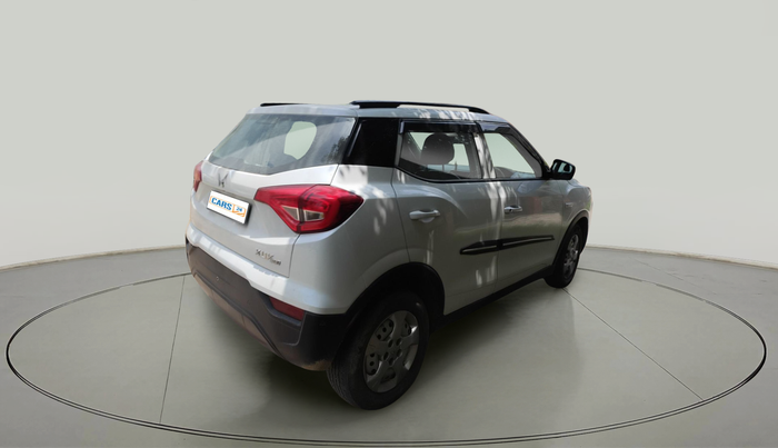 2024 Mahindra XUV300 W4 1.2 PETROL, Petrol, Manual, 4 km, exterior