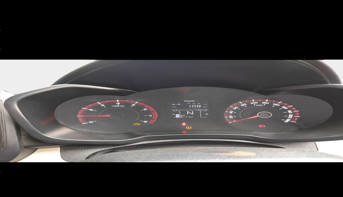 2024 Mahindra XUV300 W4 1.2 PETROL, Petrol, Manual, 4 km, interior