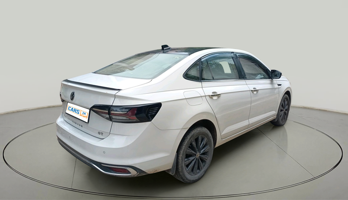 2022 Volkswagen VIRTUS HIGHLINE TSI 1.0 AT, Petrol, Automatic, 38,168 km, exterior