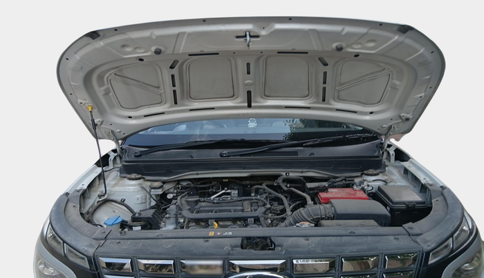 2023 Hyundai VENUE SX 1.2 PETROL, Petrol, Manual, 28,271 km, exterior