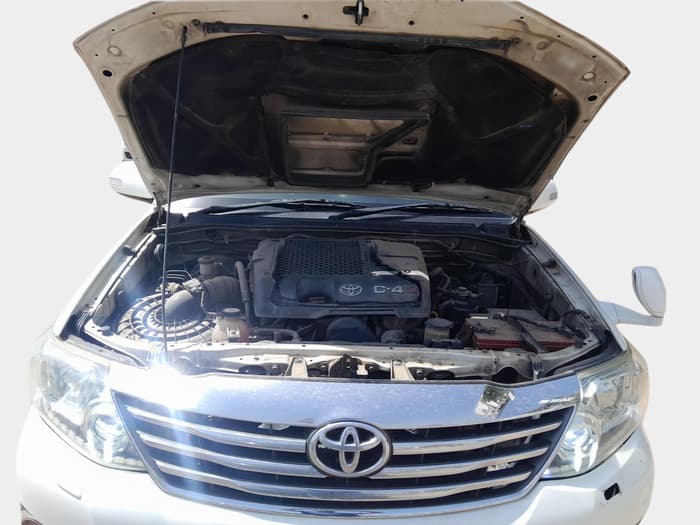 2016 Toyota Fortuner 3.0 4X2 MT, Diesel, Manual, 1,64,540 km, exterior