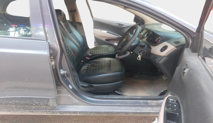 2019 Hyundai Grand i10 MAGNA AT 1.2 KAPPA VTVT, Petrol, Automatic, 80,933 km, interior