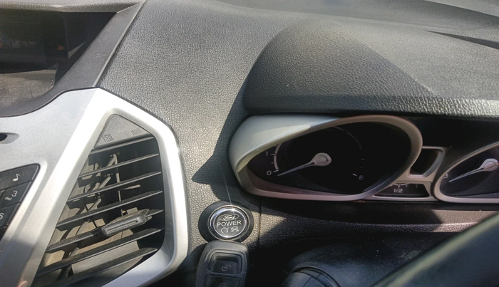 2013 Ford Ecosport TITANIUM 1.0L ECOBOOST, Petrol, Manual, 89,560 km, interior