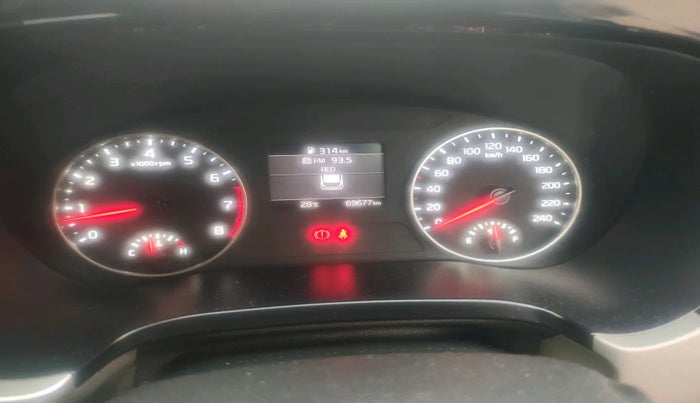 2019 KIA SELTOS HTK PLUS 1.5, Petrol, Manual, 69,377 km, interior