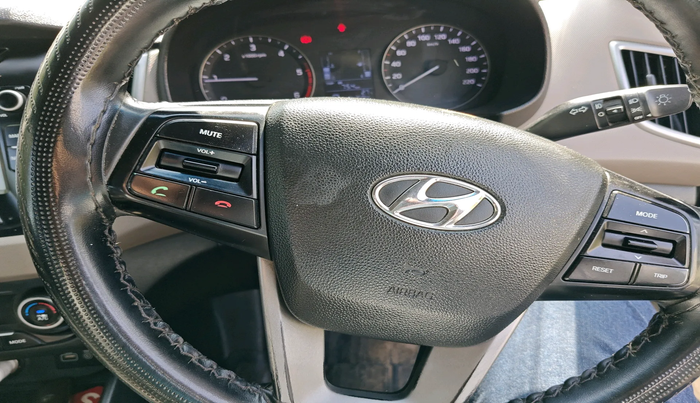 2016 Hyundai Creta SX PLUS AT 1.6 DIESEL, Diesel, Automatic, 1,24,694 km, interior