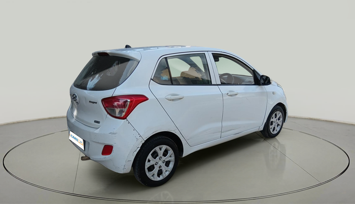 2013 Hyundai Grand i10 MAGNA 1.2 KAPPA VTVT, Petrol, Manual, 1,42,414 km, exterior