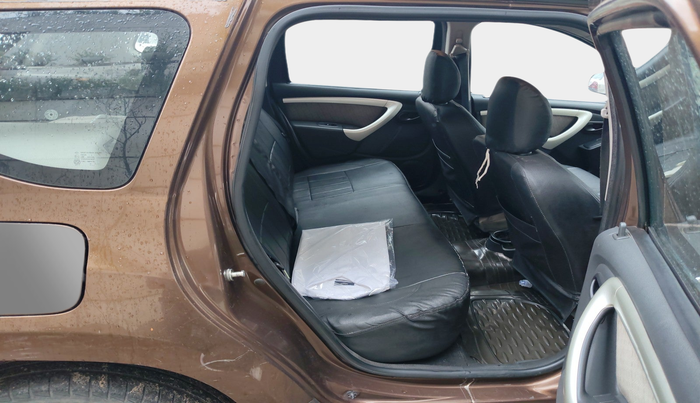 2014 Renault Duster 85 PS RXL DIESEL, Diesel, Manual, 1,86,000 km, interior
