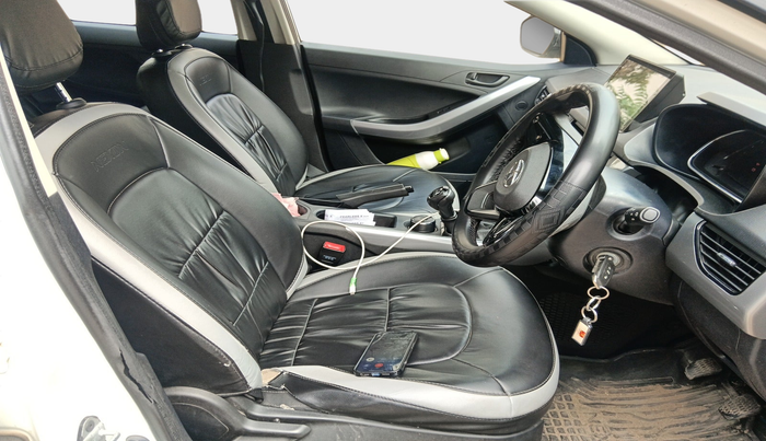 2022 Tata NEXON XM PETROL, Petrol, Manual, 1,20,503 km, interior