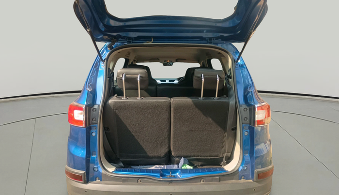 2020 Renault TRIBER RXZ AMT, Petrol, Automatic, 29,268 km, exterior