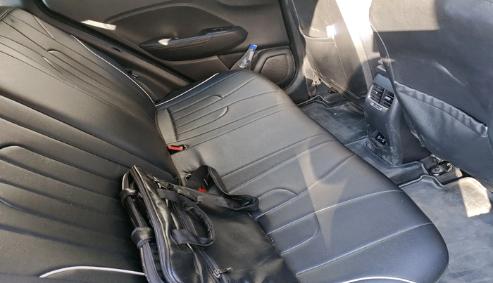 2023 Hyundai VENUE S(O) 1.2, Petrol, Manual, 37,825 km, interior