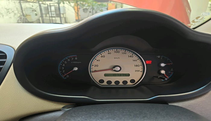 2010 Hyundai i10 MAGNA 1.2, Petrol, Manual, 1,07,374 km, interior