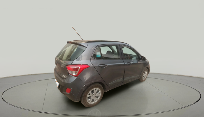 2016 Hyundai Grand i10 SPORTZ 1.2 KAPPA VTVT, Petrol, Manual, 1,25,399 km, exterior