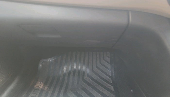 2016 Hyundai Grand i10 SPORTZ 1.2 KAPPA VTVT, Petrol, Manual, 1,25,399 km, interior