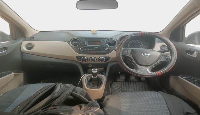 2016 Hyundai Grand i10 SPORTZ 1.2 KAPPA VTVT, Petrol, Manual, 1,25,399 km, interior