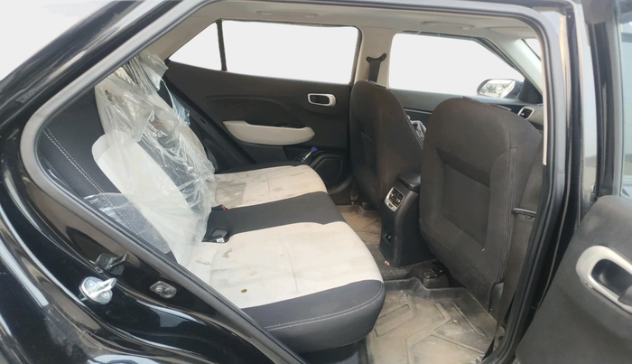 2025 Hyundai VENUE S (O) Plus 1.2 Petrol , Petrol, Manual, 10,925 km, interior