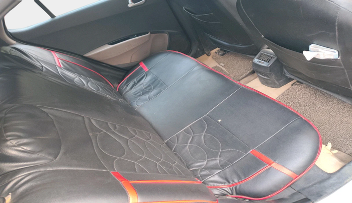 2015 Hyundai Grand i10 SPORTZ 1.2 KAPPA VTVT, Petrol, Manual, 86,000 km, interior