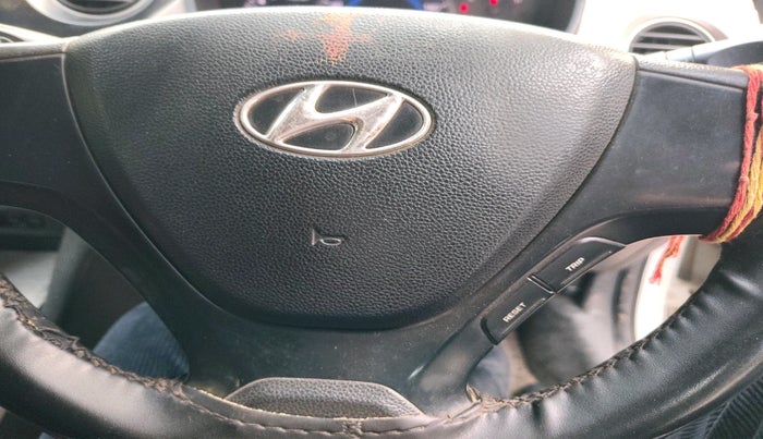 2015 Hyundai Grand i10 SPORTZ 1.2 KAPPA VTVT, Petrol, Manual, 86,000 km, interior