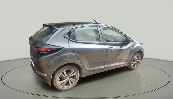 2022 Tata ALTROZ XZ PETROL, Petrol, Manual, 1,35,796 km, exterior