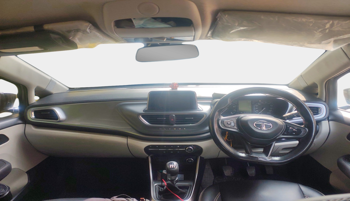 2022 Tata ALTROZ XZ PETROL, Petrol, Manual, 1,35,796 km, interior