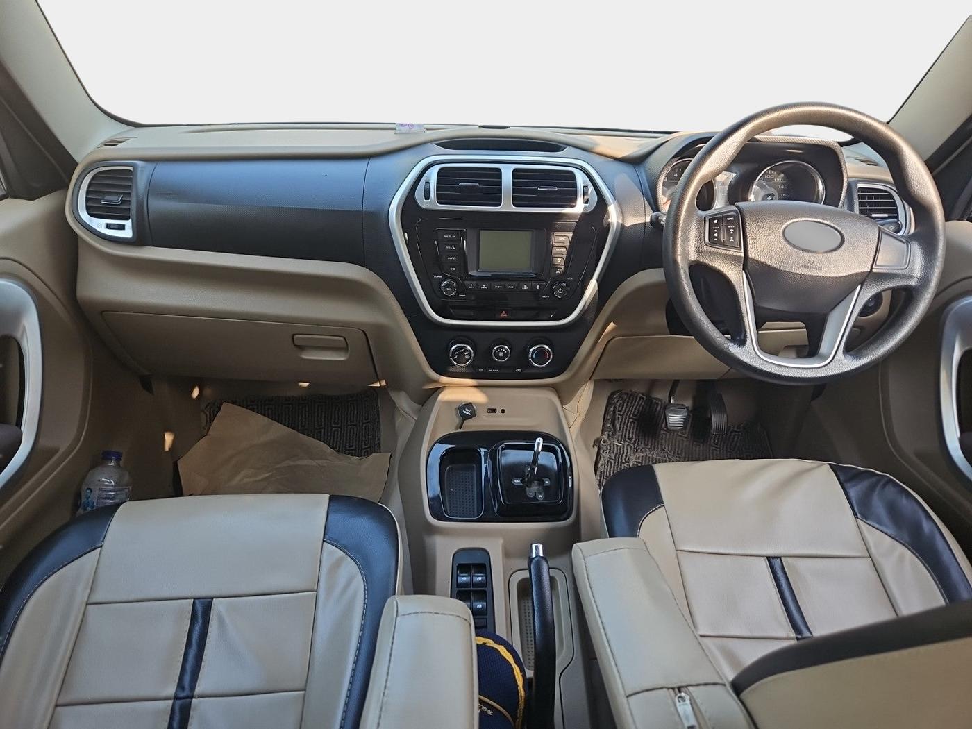 2016 Mahindra TUV300 T8 AMT, Diesel, Automatic, 91,665 km, interior