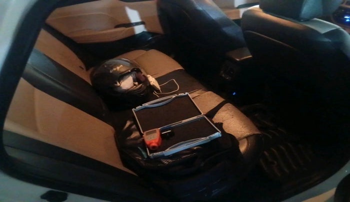 2017 Hyundai Verna 1.6 SX (O) CRDI MT, Diesel, Manual, 97,306 km, interior