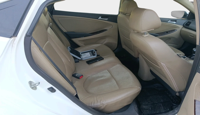 2015 Hyundai Verna FLUIDIC 4S 1.6 VTVT SX, Petrol, Manual, 44,259 km, interior