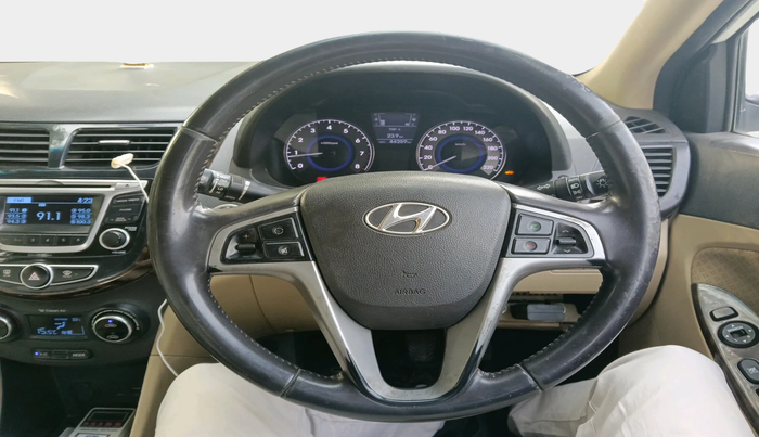 2015 Hyundai Verna FLUIDIC 4S 1.6 VTVT SX, Petrol, Manual, 44,259 km, interior