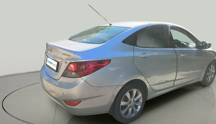 2011 Hyundai Verna FLUIDIC 1.6 VTVT SX, Petrol, Manual, 59,493 km, exterior