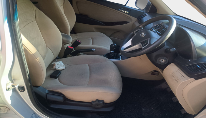 2011 Hyundai Verna FLUIDIC 1.6 VTVT SX, Petrol, Manual, 59,493 km, interior