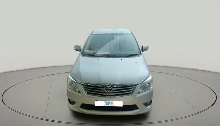 2012 Toyota Innova 2.5 VX 8 STR, Diesel, Manual, 1,71,693 km, exterior