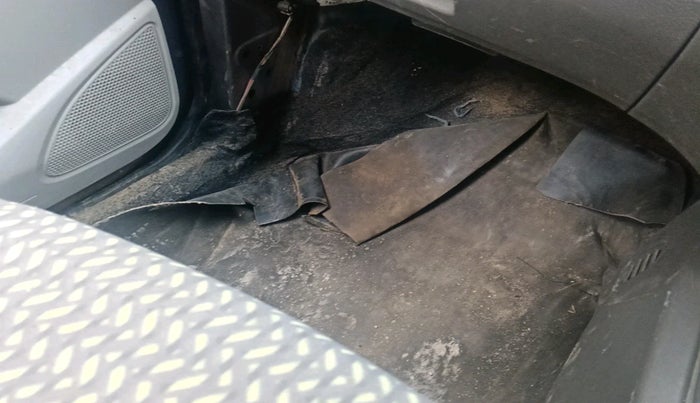 2017 Datsun Redi Go T (O), Petrol, Manual, 1,27,303 km, interior