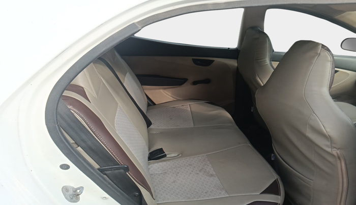 2017 Hyundai Eon ERA +, Petrol, Manual, 86,337 km, interior