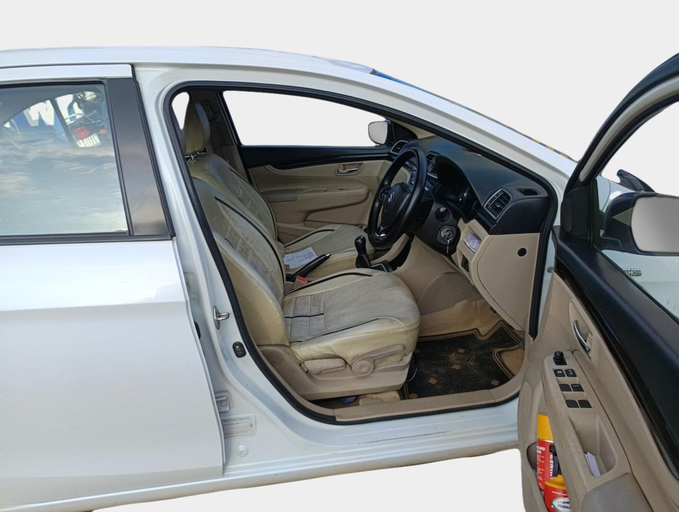 2015 Maruti Ciaz VDI+ SHVS, Diesel, Manual, 1,92,350 km, interior
