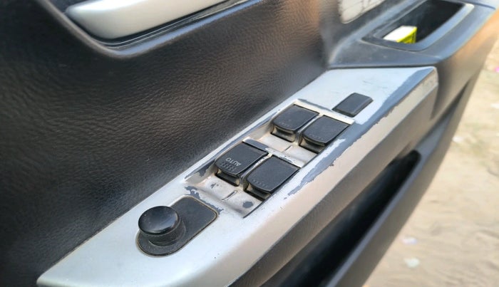 2014 Maruti Wagon R 1.0 VXI, Petrol, Manual, 91,072 km, interior