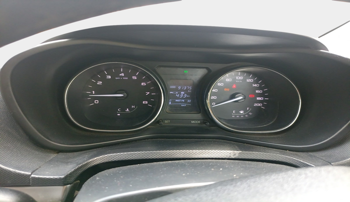 2018 Tata NEXON XZ PLUS DIESEL, Diesel, Manual, 91,375 km, interior