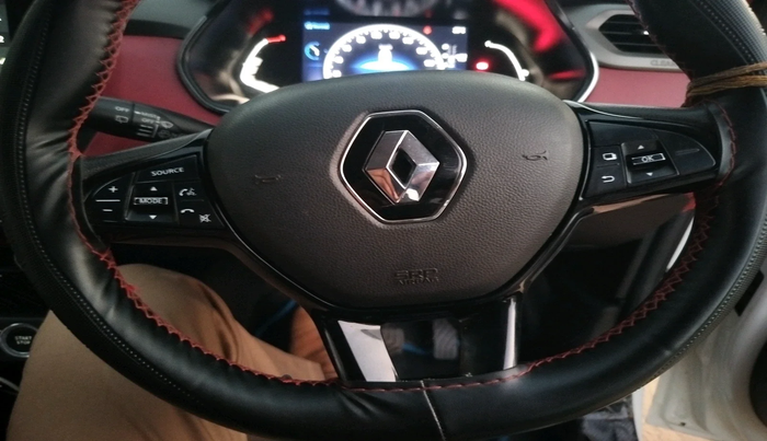 2022 Renault Kiger RXZ MT, Petrol, Manual, 29,378 km, interior