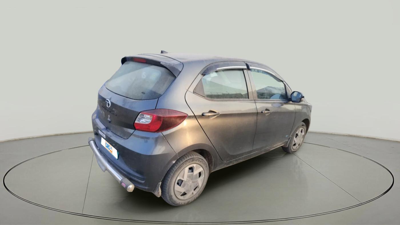 2025 Tata TIAGO EV XT MEDIUM RANGE, Electric, Automatic, 13,538 km, exterior