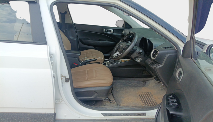 2021 Hyundai VENUE S 1.2, Petrol, Manual, 71,463 km, interior