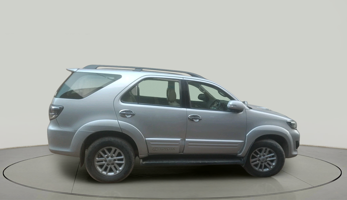 2012 Toyota Fortuner 3.0 4X2 AT, Diesel, Automatic, 1,83,911 km, exterior