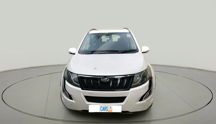 2017 Mahindra XUV500 W10, Diesel, Manual, 2,40,300 km, exterior