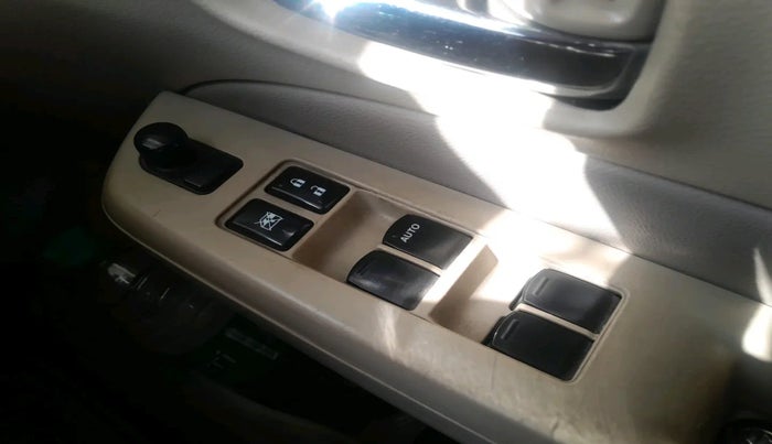 2016 Maruti Ciaz ZDI+ SHVS, Diesel, Manual, 1,57,086 km, interior