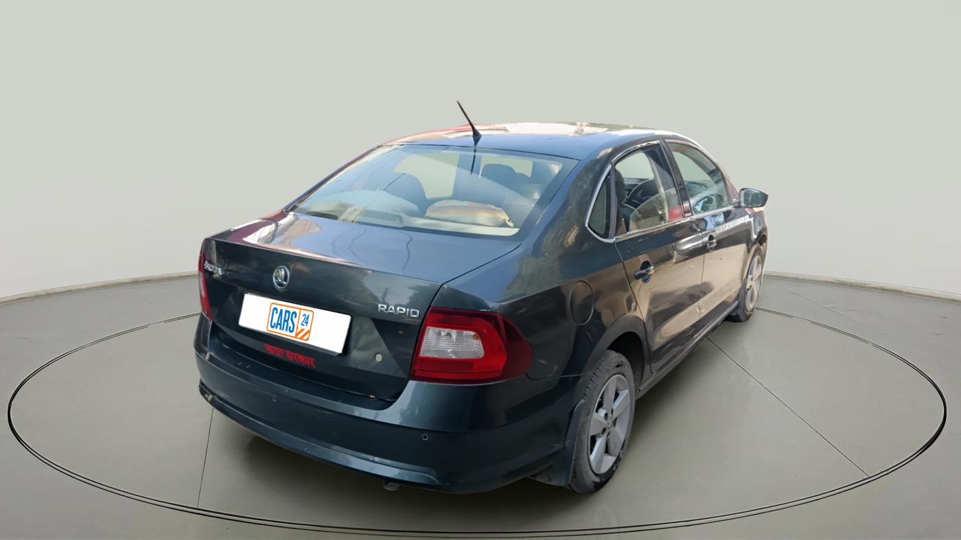 2017 Skoda Rapid AMBITION 1.5 TDI, Diesel, Manual, 2,18,146 km, exterior