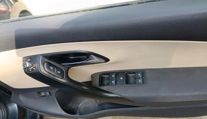 2017 Skoda Rapid AMBITION 1.5 TDI, Diesel, Manual, 2,18,146 km, interior