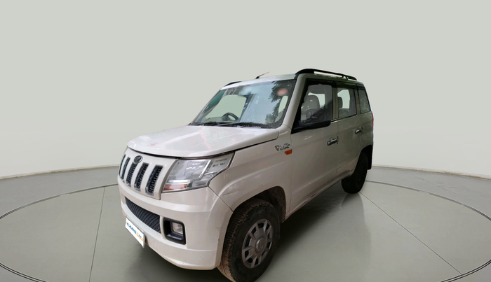2017 Mahindra TUV300 T6, Diesel, Manual, 2,14,299 km, exterior