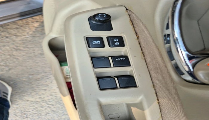 2017 Maruti Ciaz DELTA DIESEL 1.3, Diesel, Manual, 97,920 km, interior